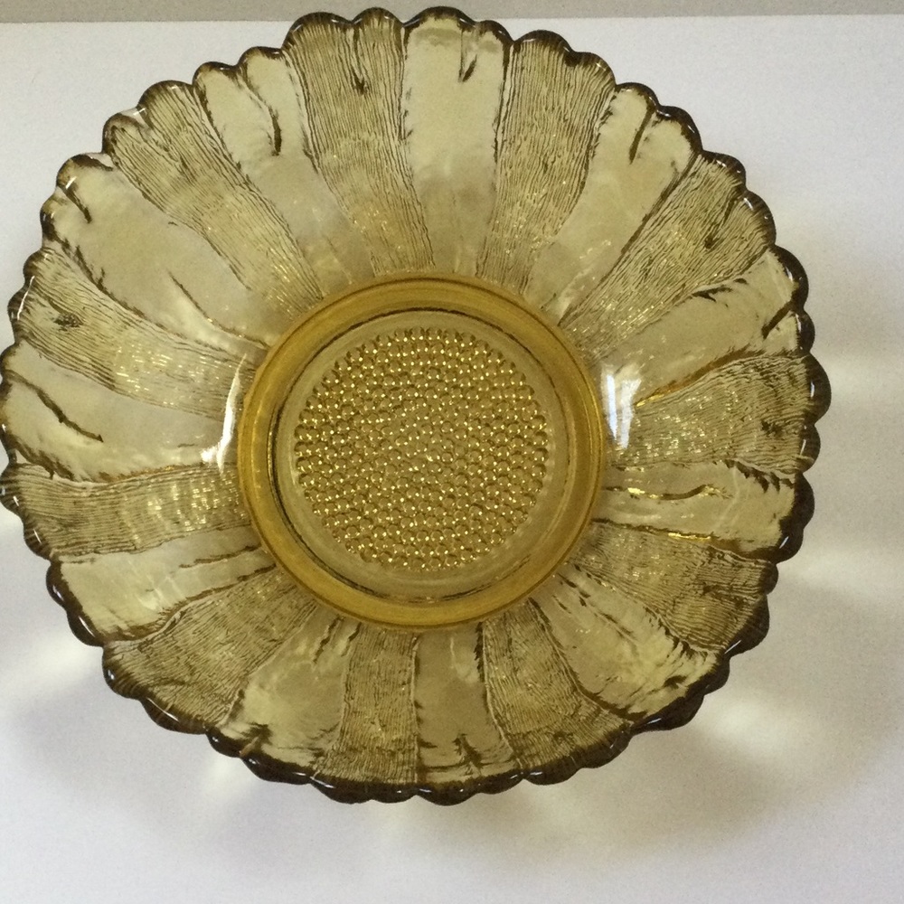 VTG Brown Glass Serving Bowl